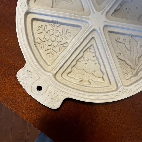 Holiday Christmas Superstone Shortbread Mold 2006 - Picture 7 of 15